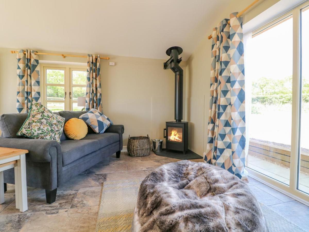 Acorn Lodge Стаффорд Экстерьер фото